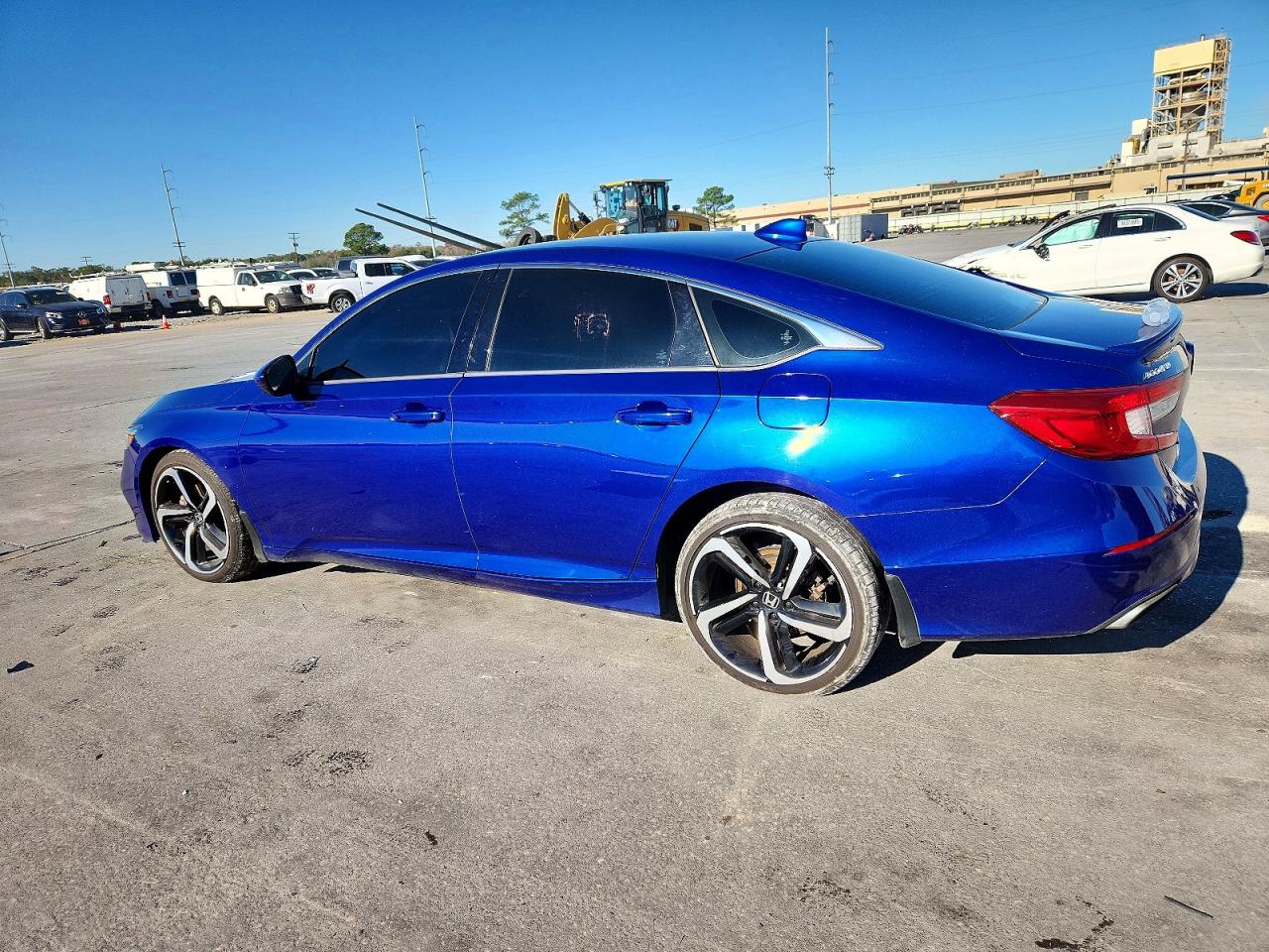 2020 HONDA ACCORD SPORT photo 2