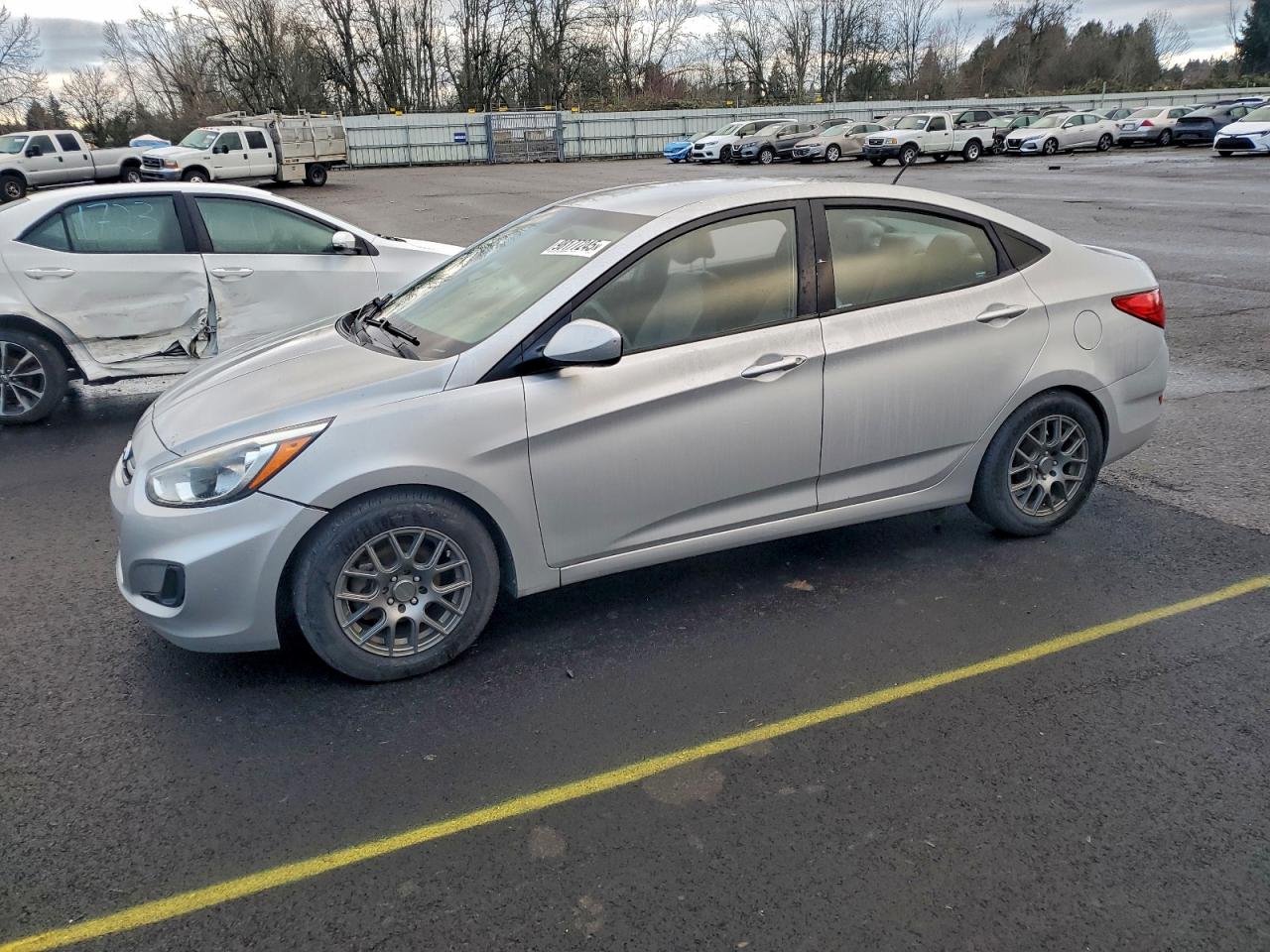 2015 HYUNDAI ACCENT