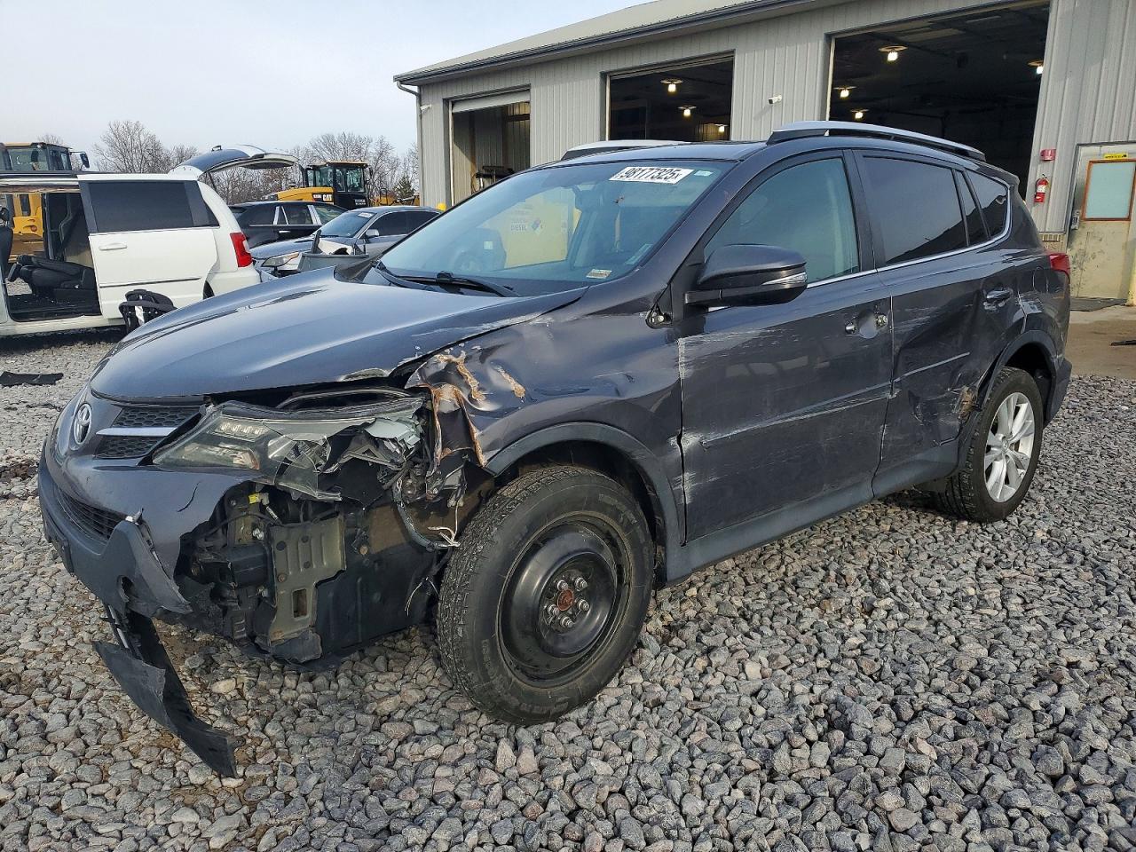 2013 TOYOTA RAV4
