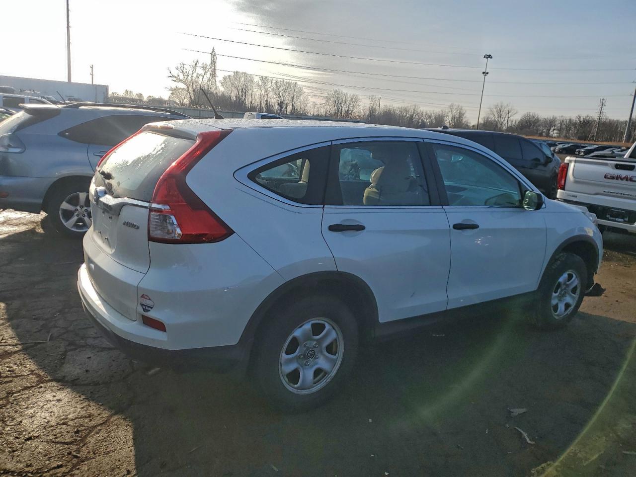 2016 HONDA CR-V LX photo 3