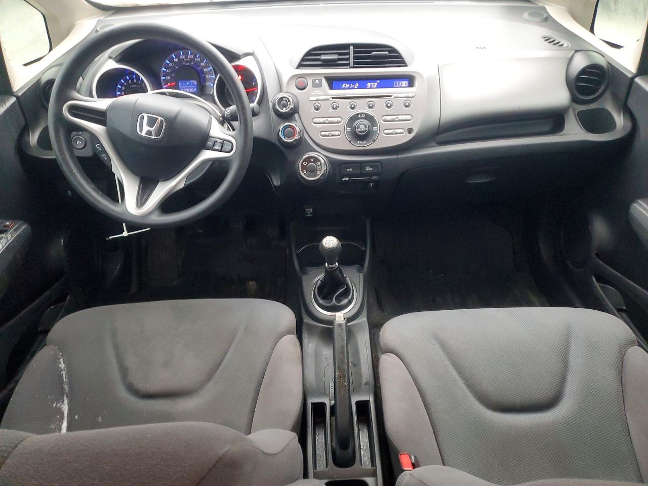 2013 HONDA FIT LX photo 8