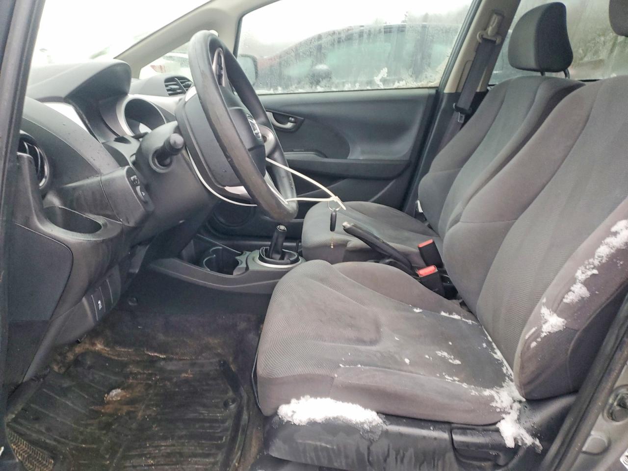 2013 HONDA FIT LX photo 7