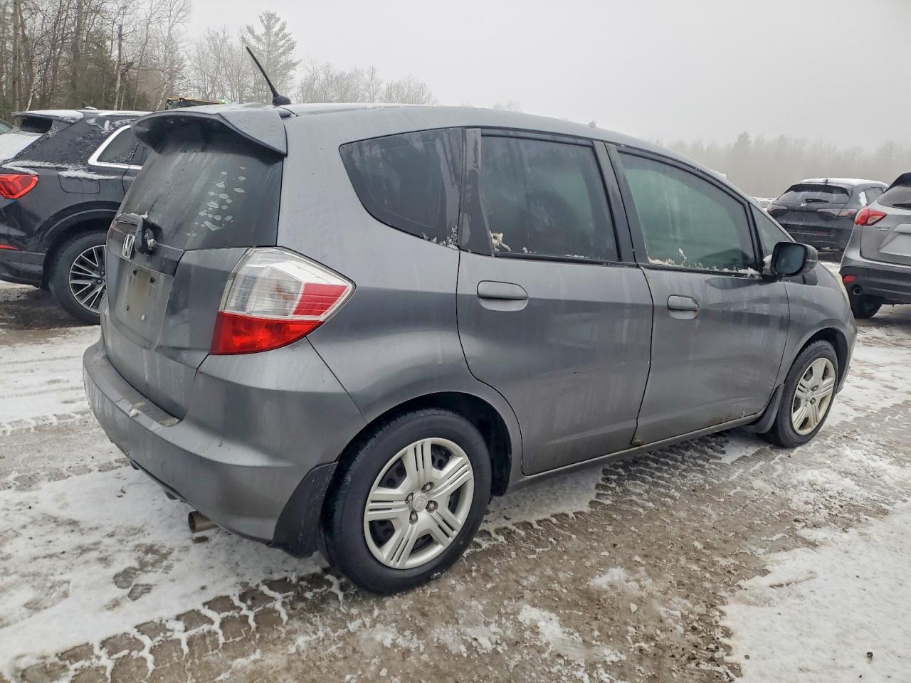 2013 HONDA FIT LX photo 3