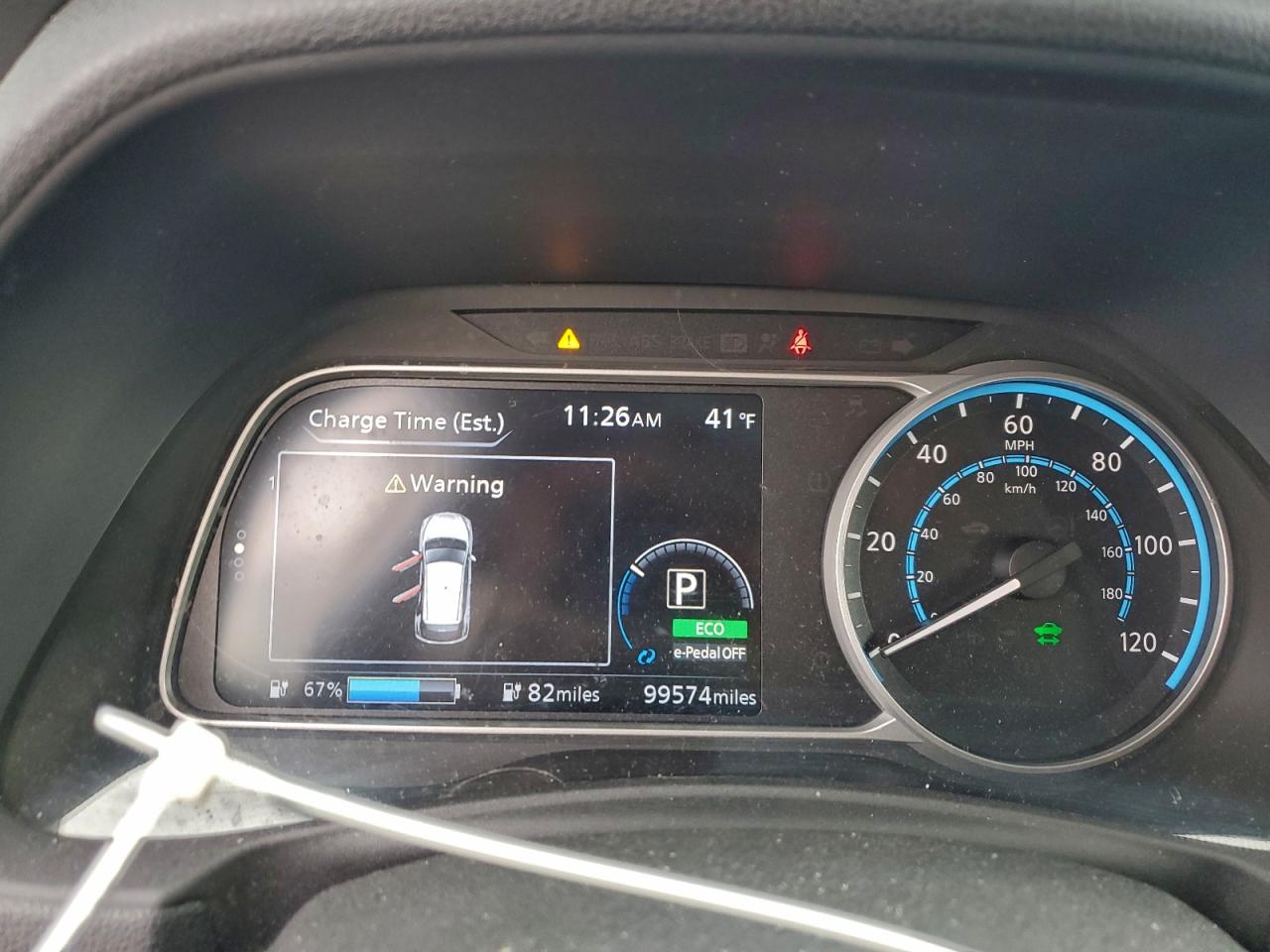 2018 NISSAN LEAF S photo 9
