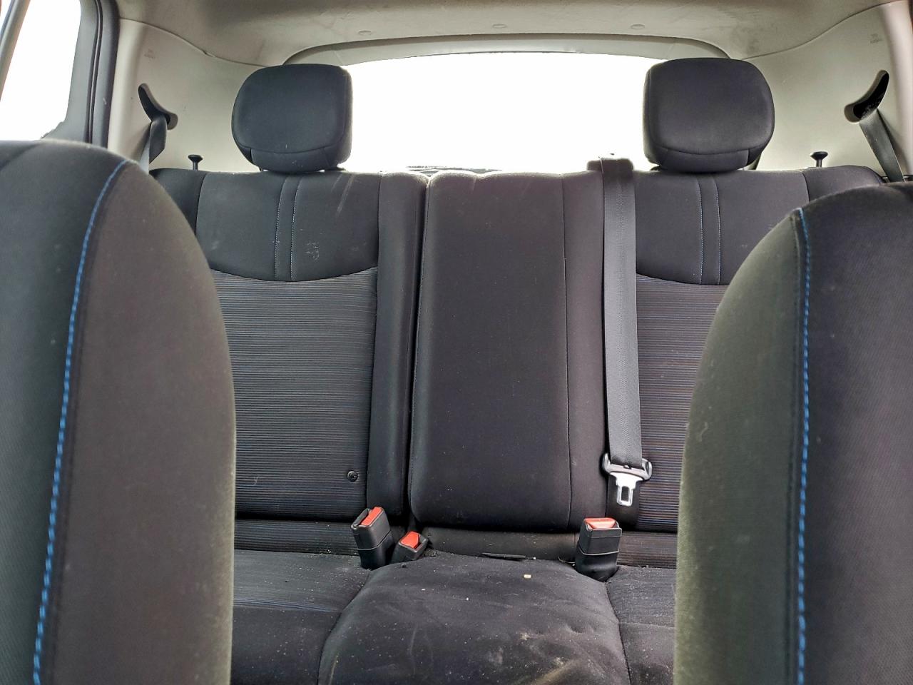 2018 NISSAN LEAF S photo 10