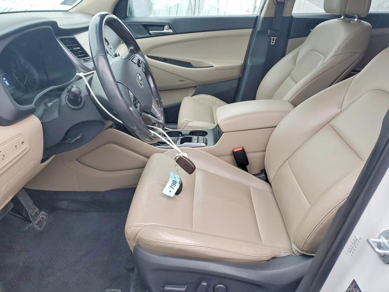 2018 HYUNDAI TUCSON VALUE photo 7