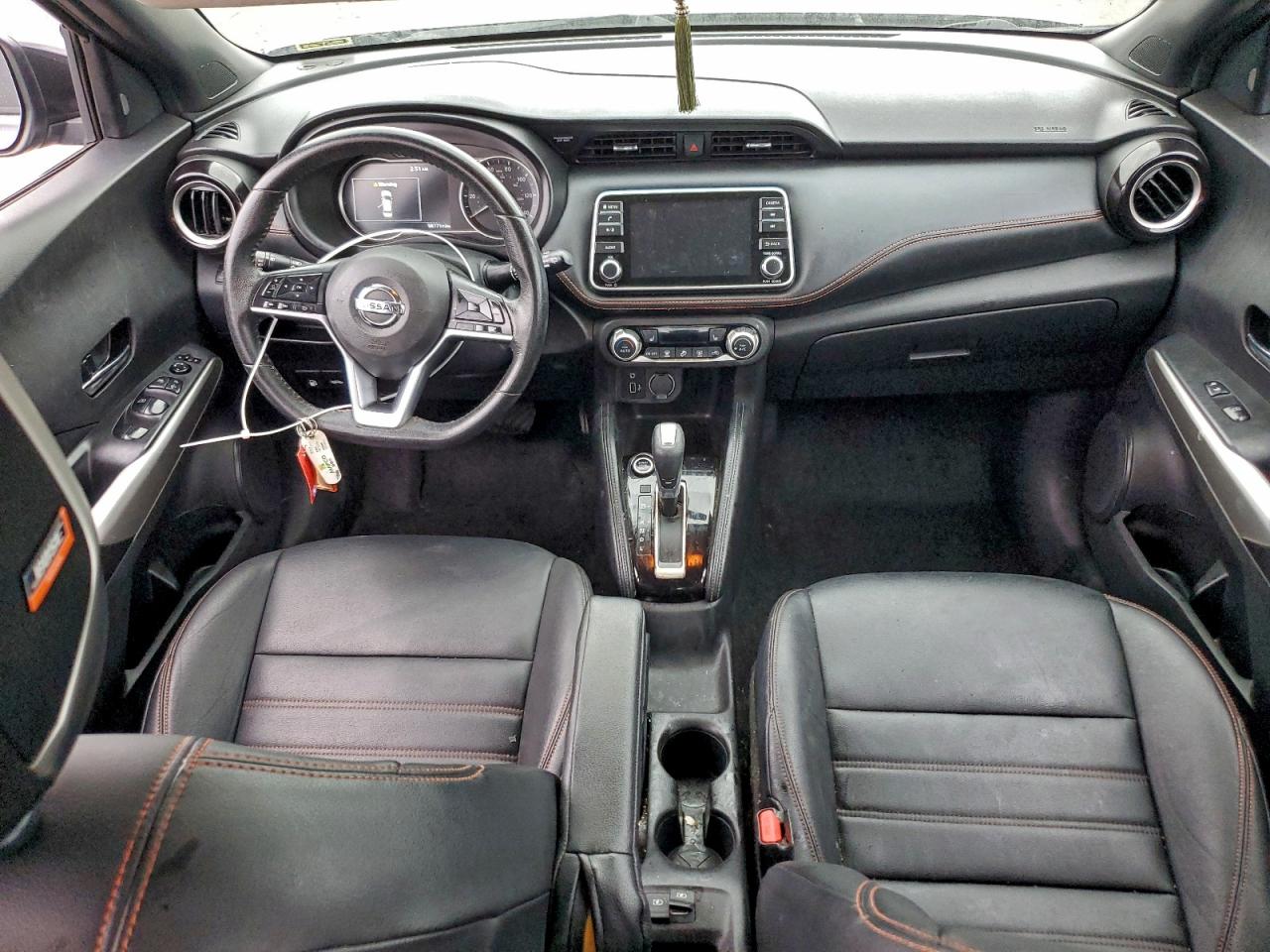 2019 NISSAN KICKS S photo 8