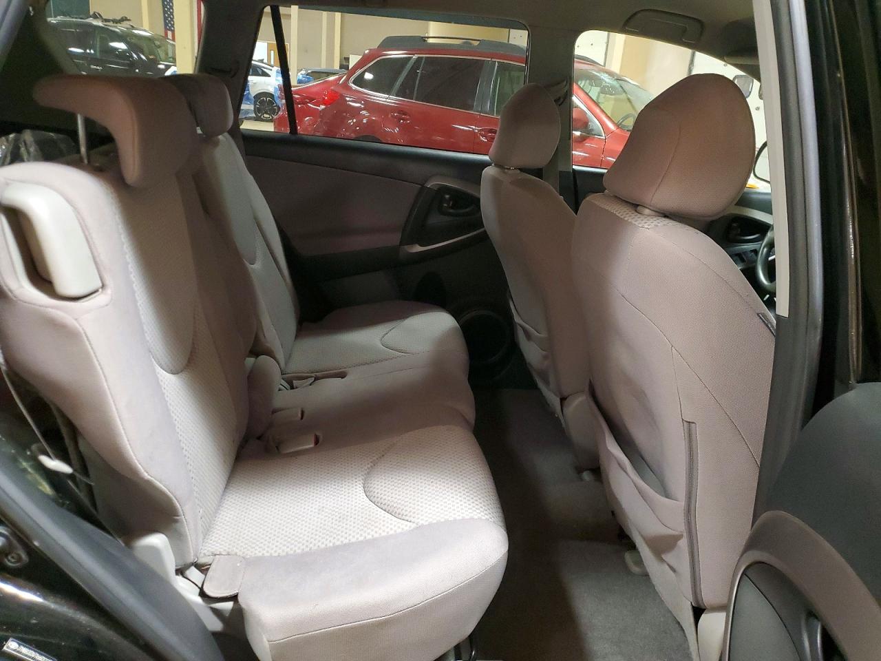 2006 TOYOTA RAV4 photo 11