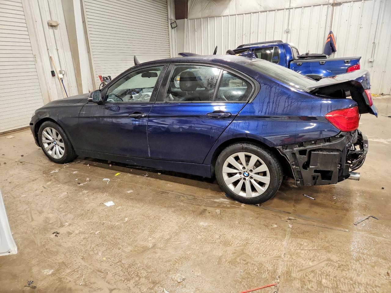 2014 BMW 320 I XDRIVE photo 2