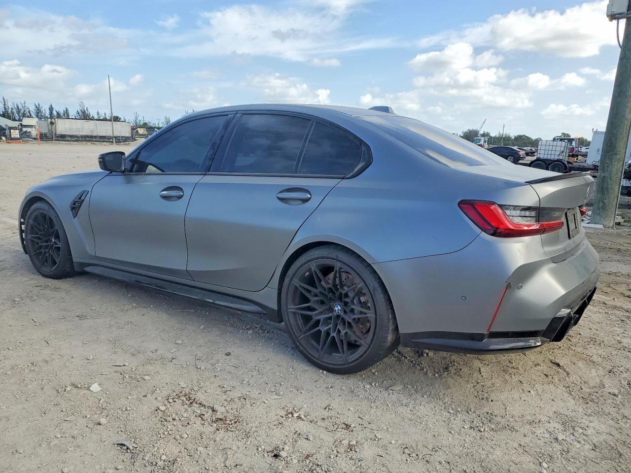 2023 BMW M3 COMPETITION photo 2