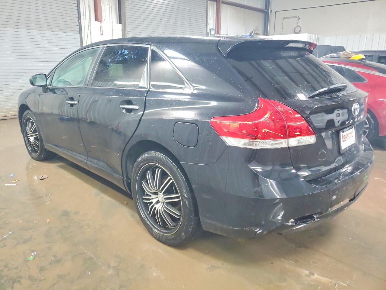 2009 TOYOTA VENZA photo 2