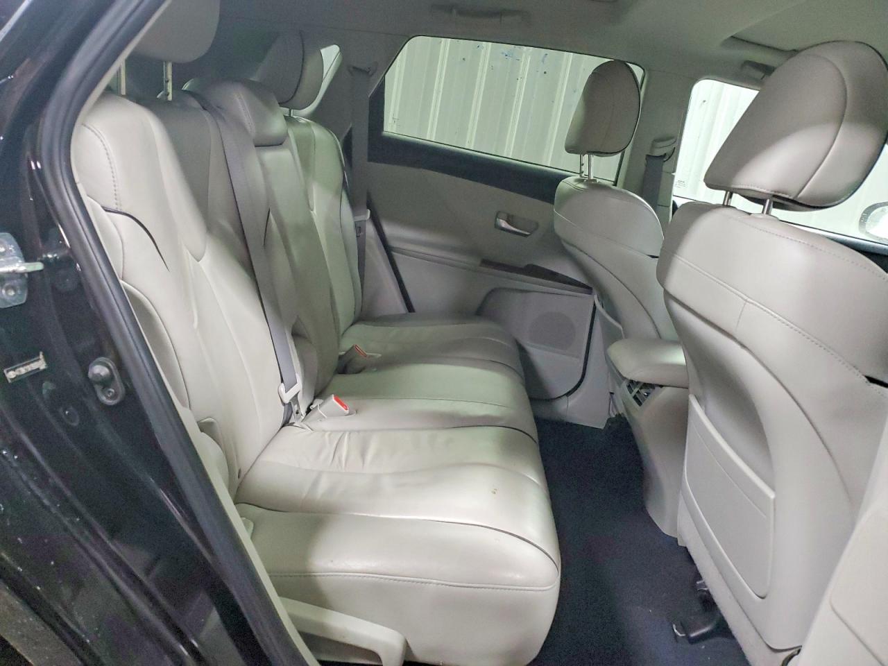 2009 TOYOTA VENZA photo 11