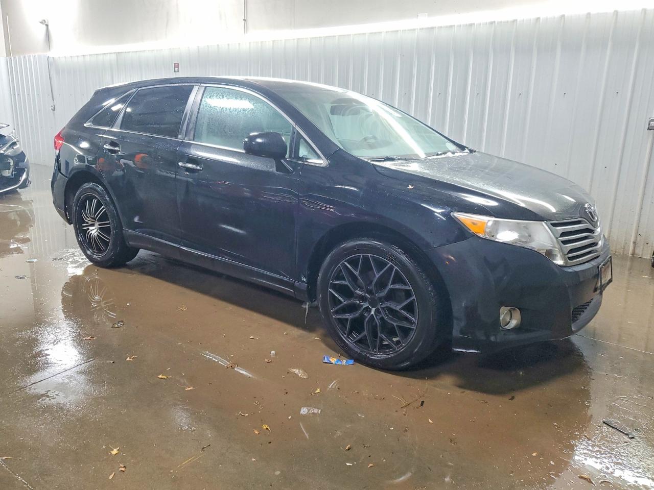2009 TOYOTA VENZA photo 4