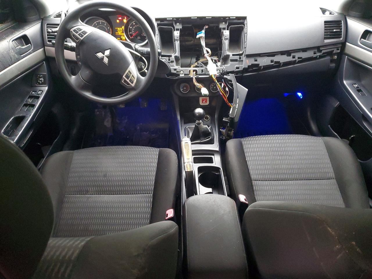 2013 MITSUBISHI LANCER ES/ES SPORT photo 8