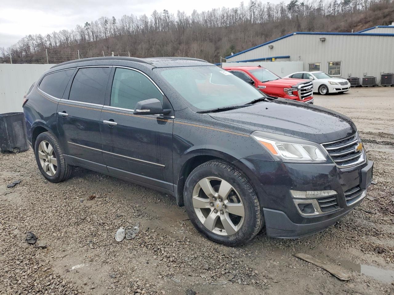 2014 CHEVROLET TRAVERSE LTZ photo 4