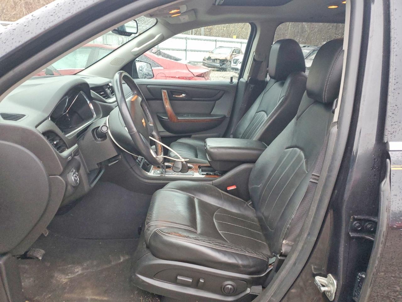 2014 CHEVROLET TRAVERSE LTZ photo 7