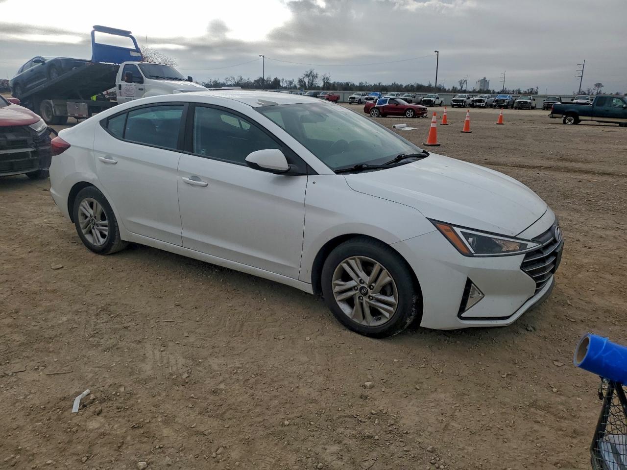 2020 HYUNDAI ELANTRA SEL photo 4
