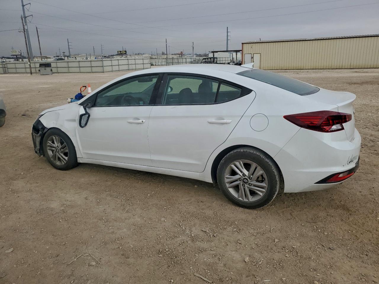 2020 HYUNDAI ELANTRA SEL photo 2