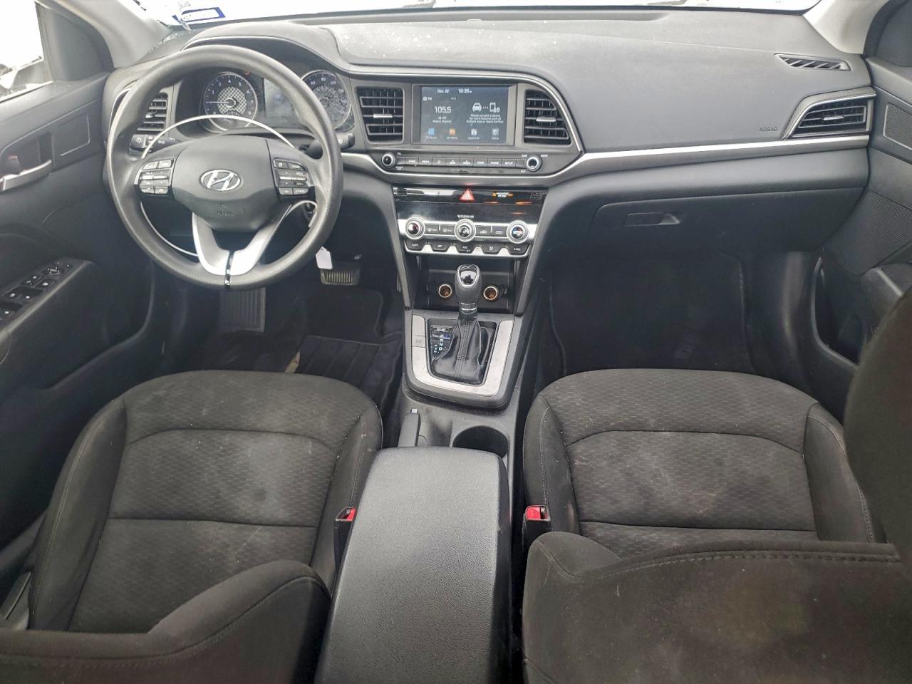 2020 HYUNDAI ELANTRA SEL photo 8