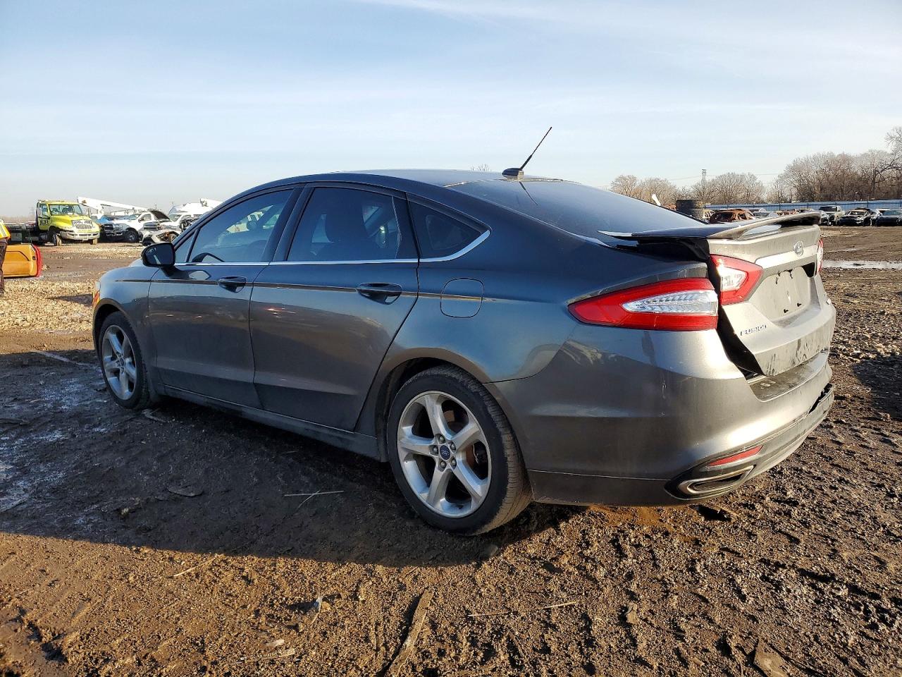 2016 FORD FUSION SE photo 2