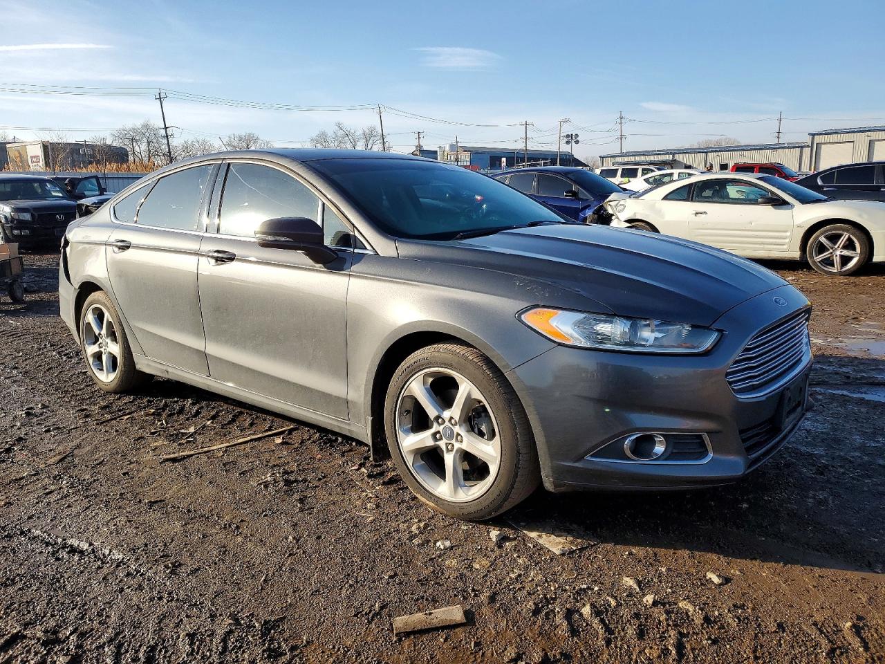 2016 FORD FUSION SE photo 4