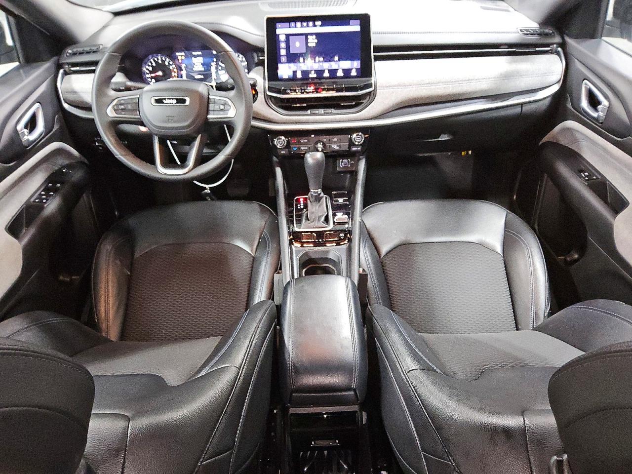 2024 JEEP COMPASS LATITUDE photo 8