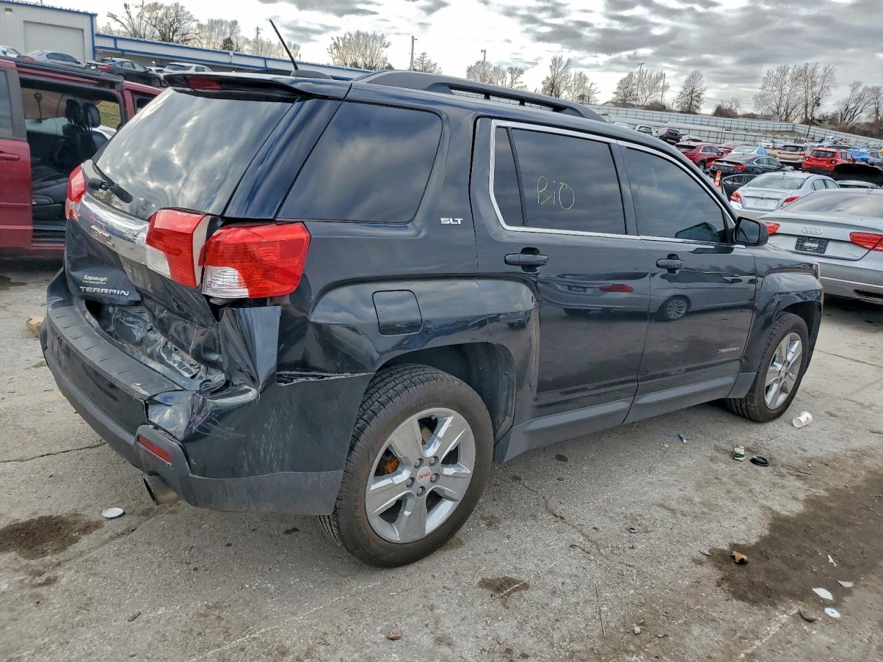 2015 GMC TERRAIN SLT photo 3