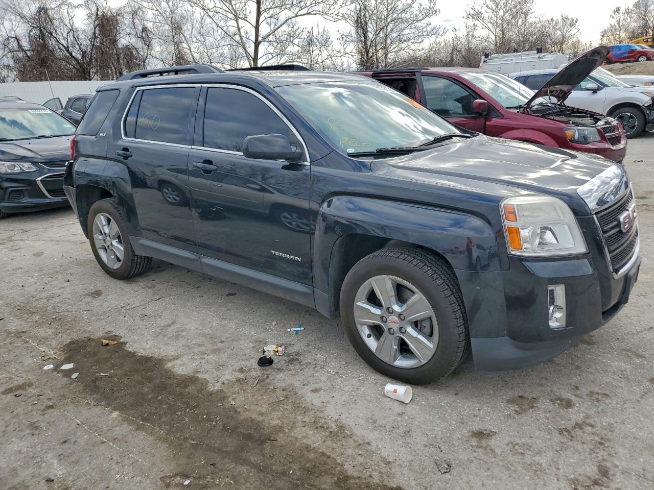 2015 GMC TERRAIN SLT photo 4