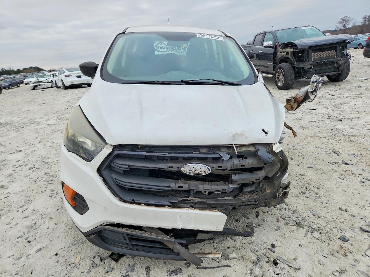 2018 FORD ESCAPE S photo 5