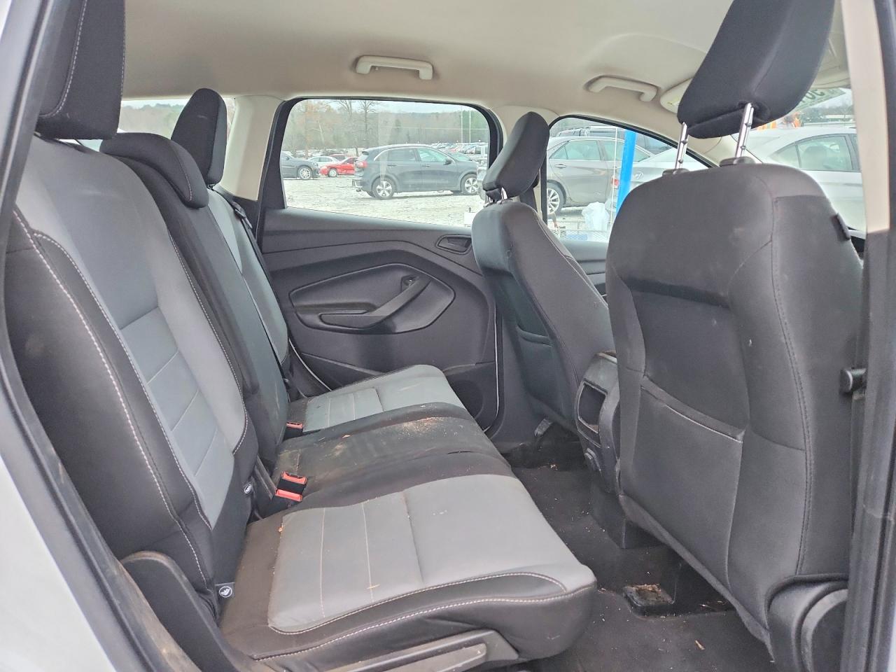 2018 FORD ESCAPE S photo 11
