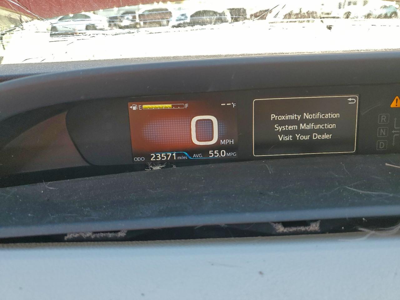 2019 TOYOTA PRIUS photo 9