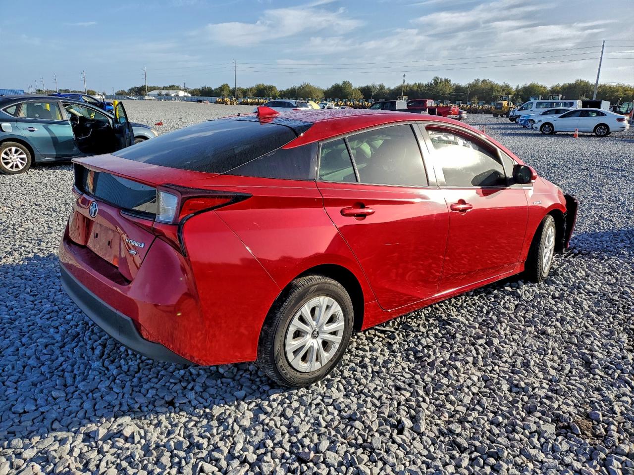 2019 TOYOTA PRIUS photo 3