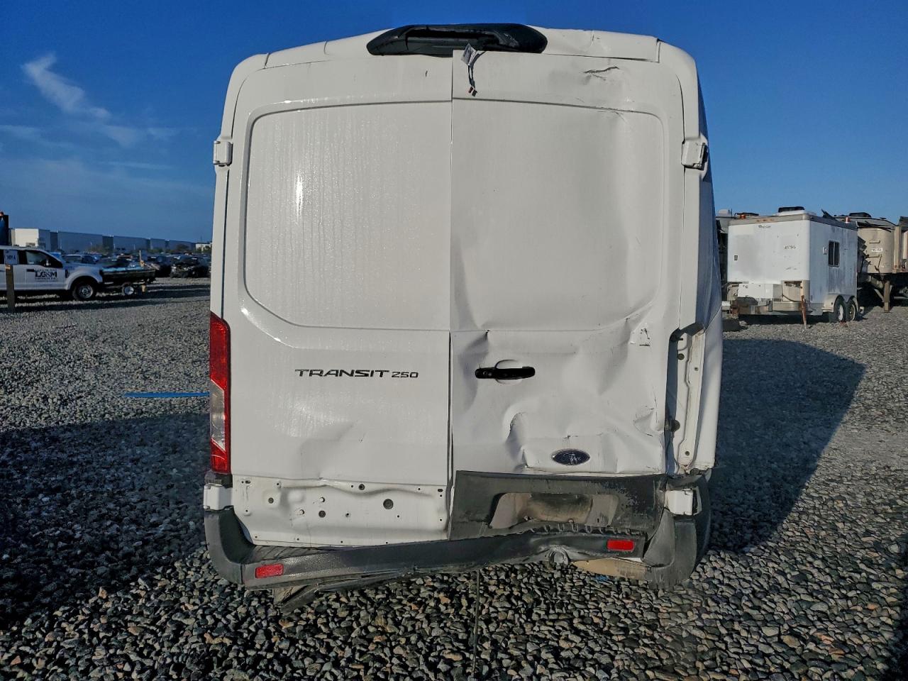 2025 FORD TRANSIT T-250 photo 6