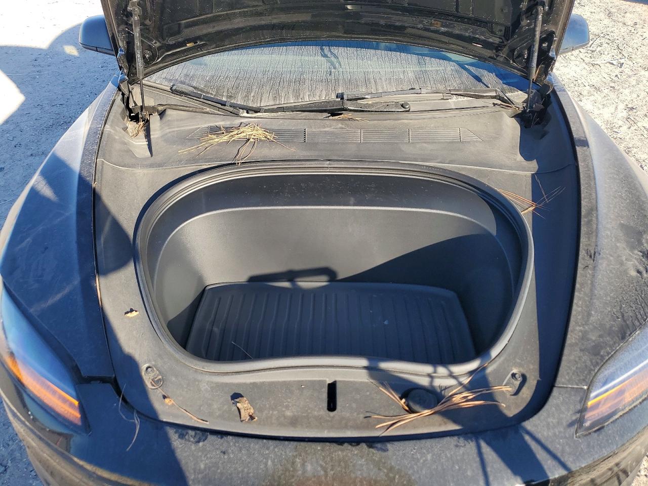 2024 TESLA MODEL 3 photo 12