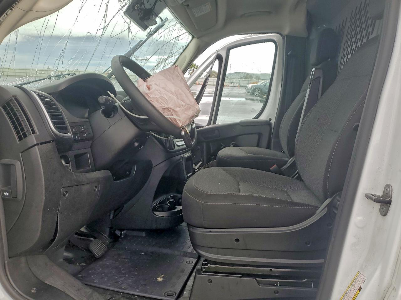 2025 RAM PROMASTER 3500 DELIVERY VAN photo 7