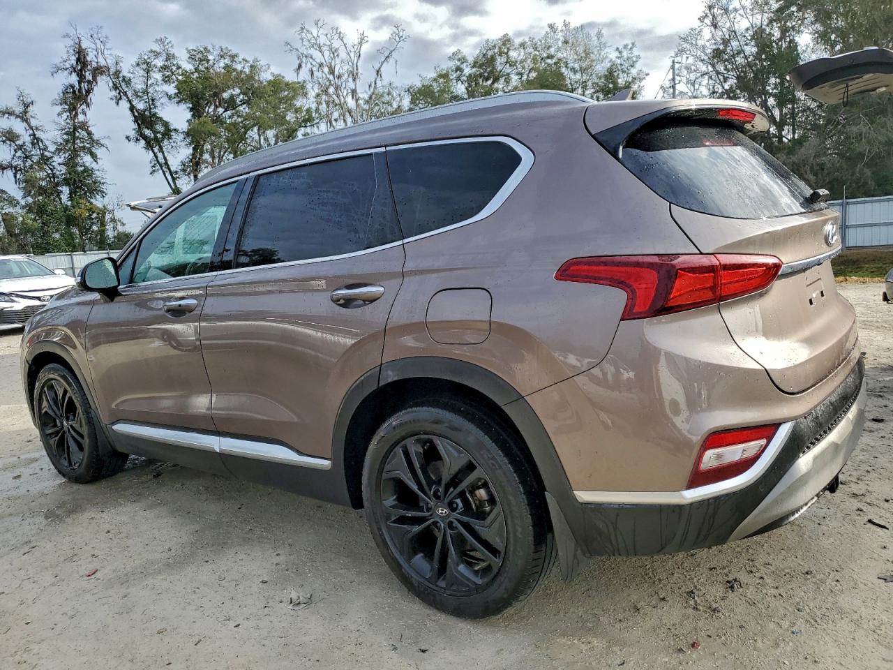 2019 HYUNDAI SANTA FE LIMITED photo 2