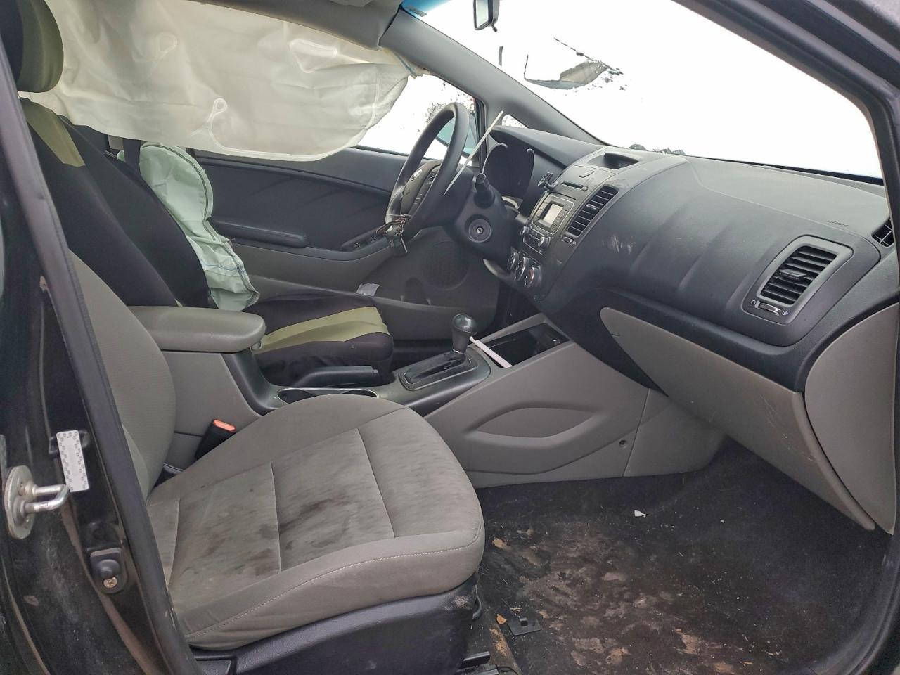 2015 KIA FORTE LX photo 7