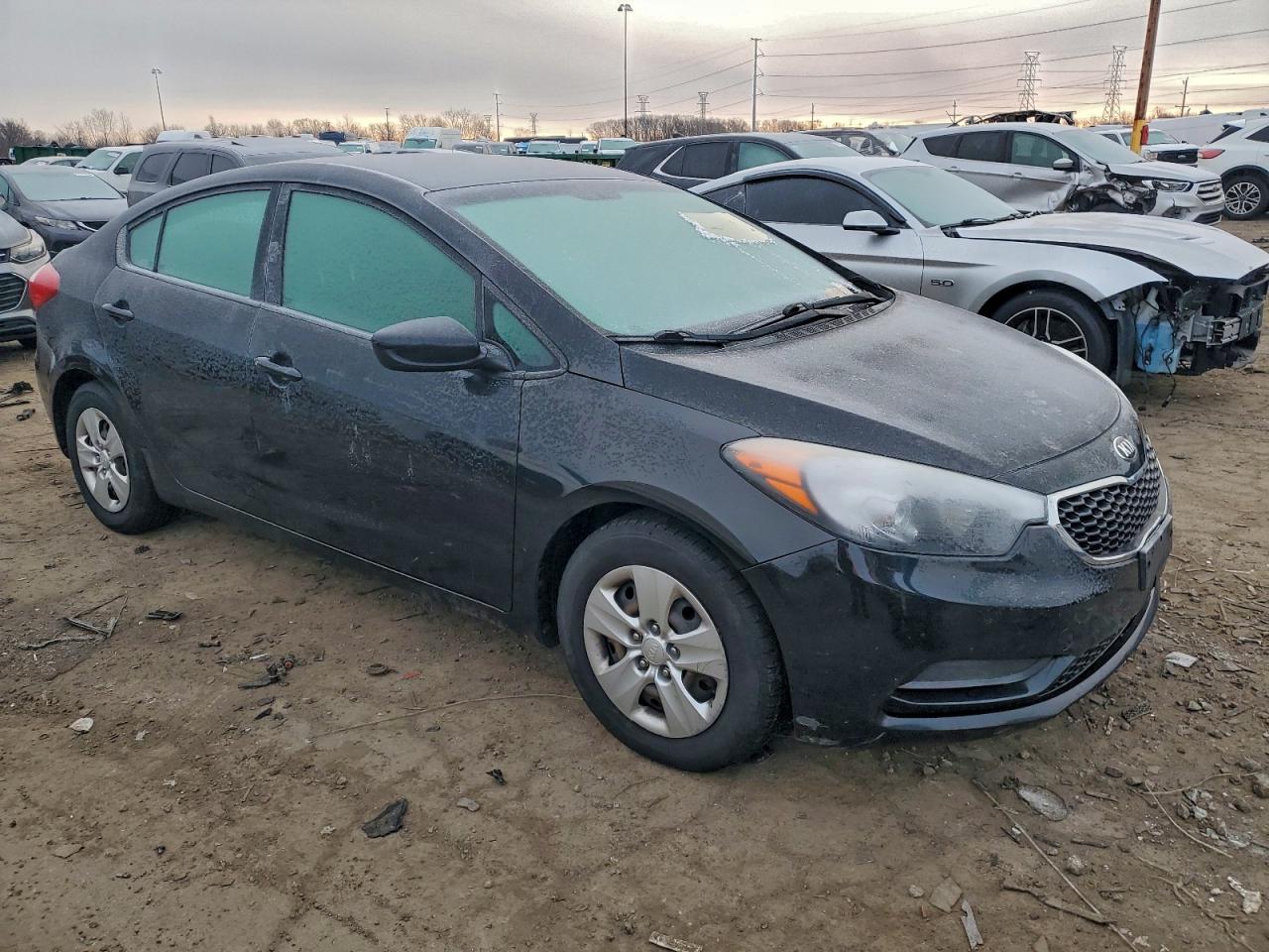 2015 KIA FORTE LX photo 4
