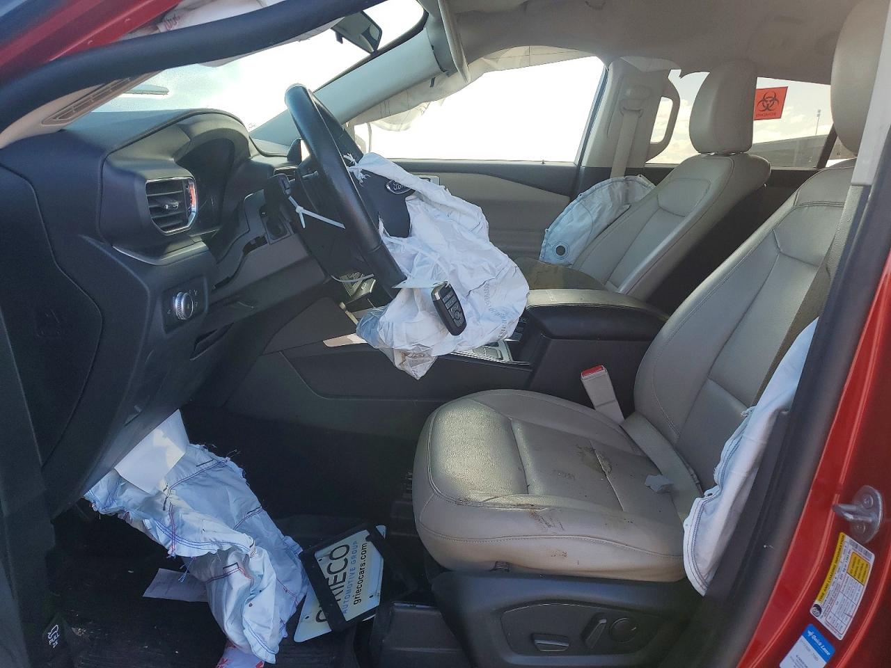 2020 FORD EXPLORER XLT photo 7