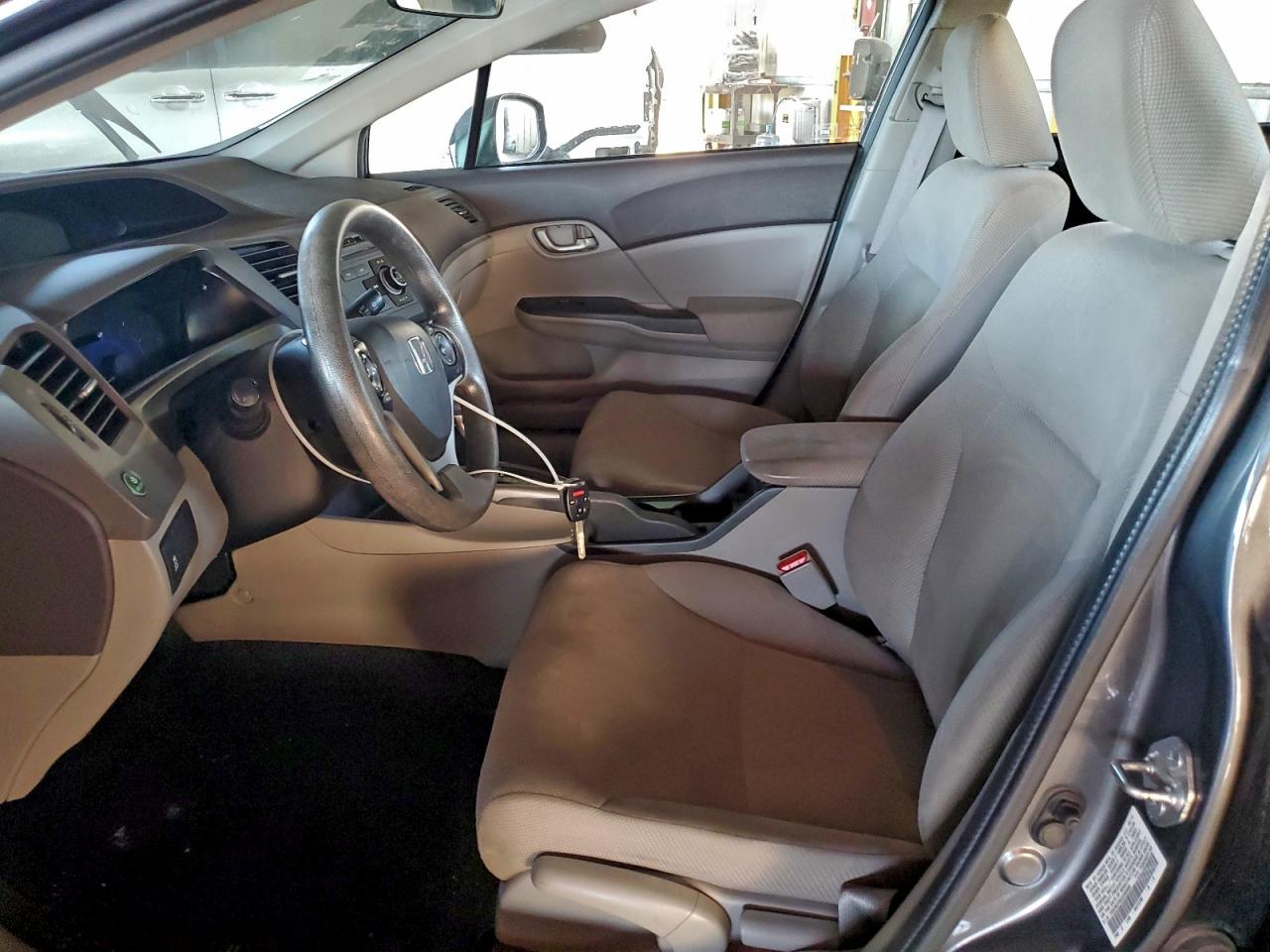 2012 HONDA CIVIC LX photo 7