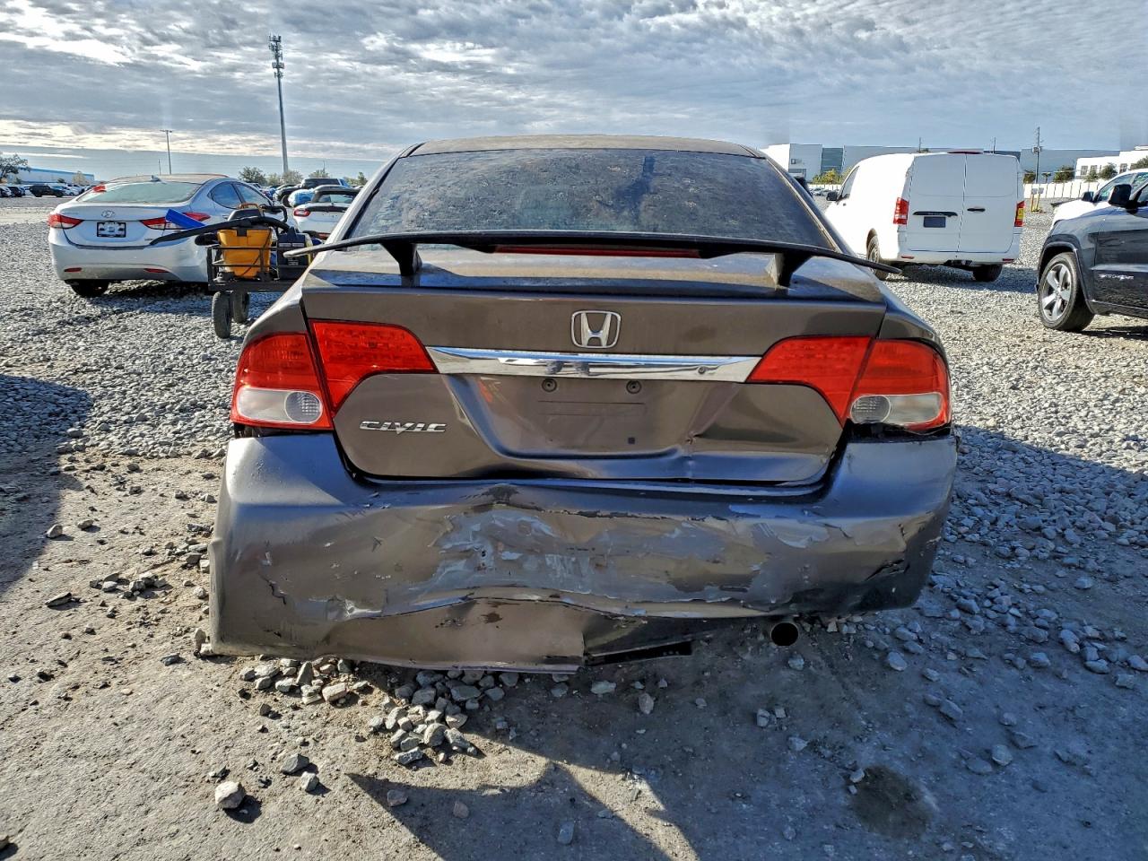 2010 HONDA CIVIC LX photo 6