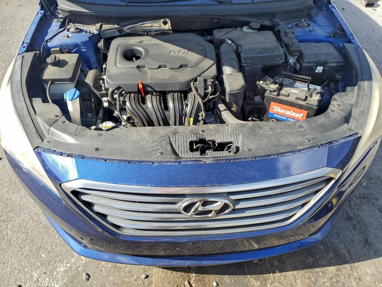 2015 HYUNDAI SONATA SE photo 11