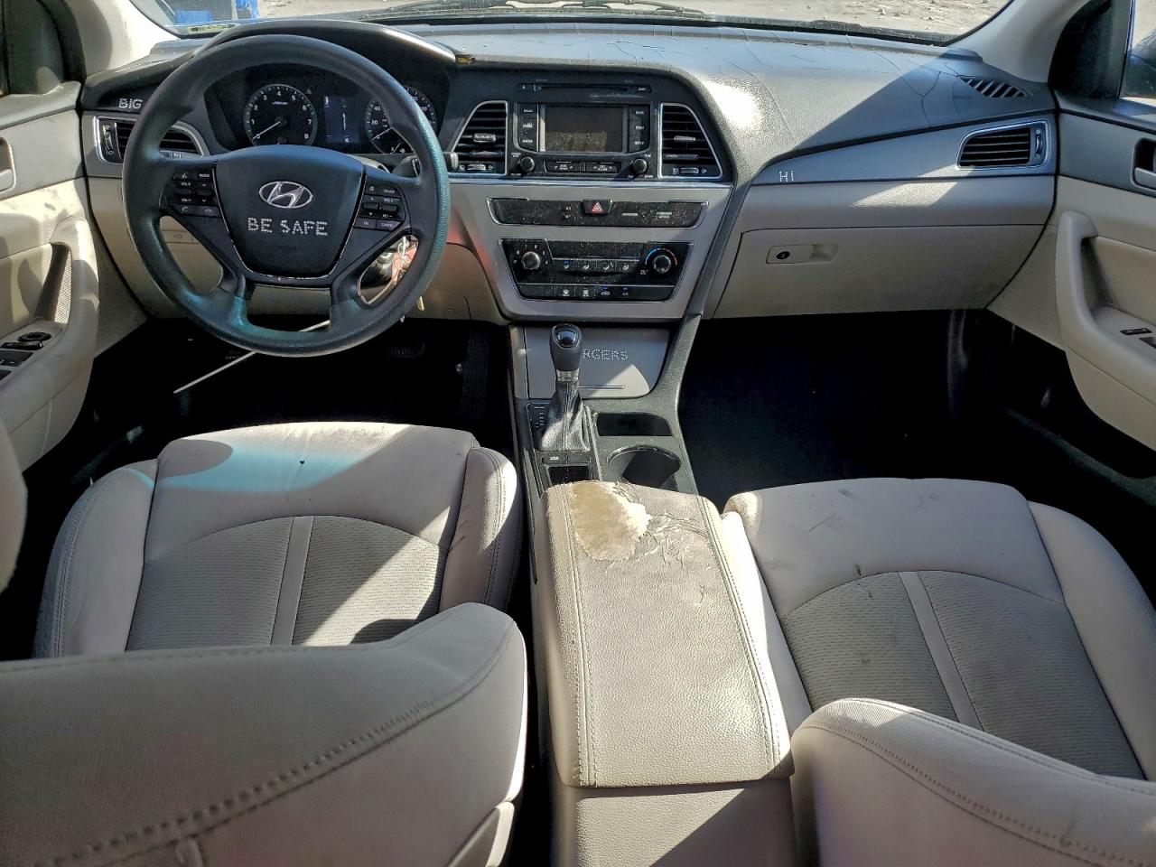 2015 HYUNDAI SONATA SE photo 8