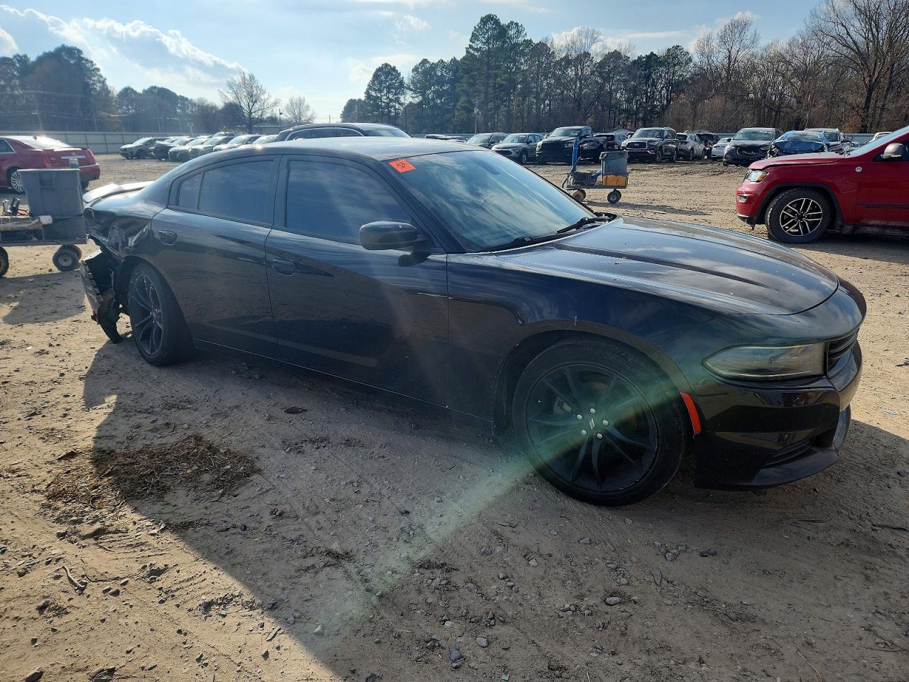 2018 DODGE CHARGER SXT photo 4