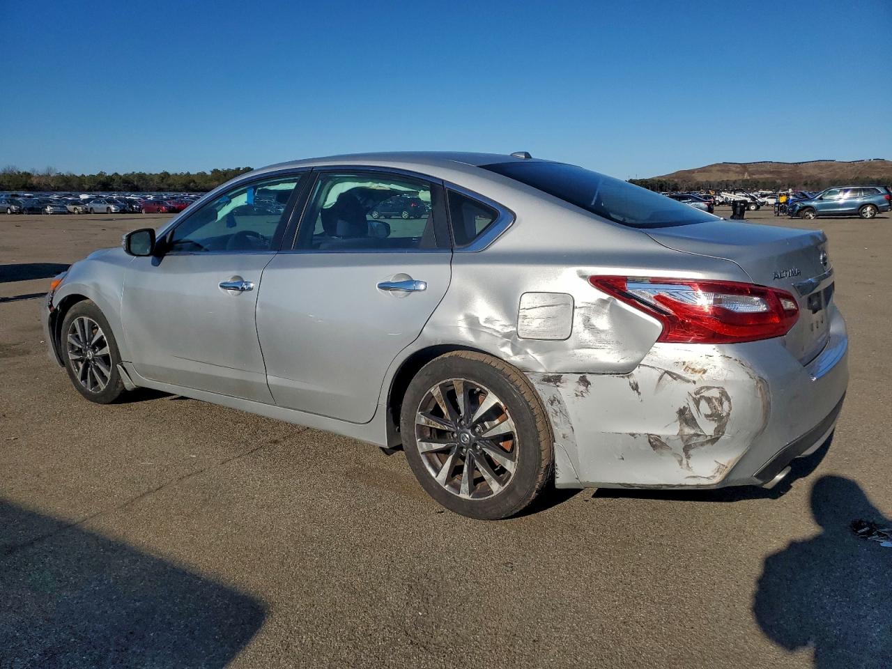 2016 NISSAN ALTIMA 2.5 photo 2
