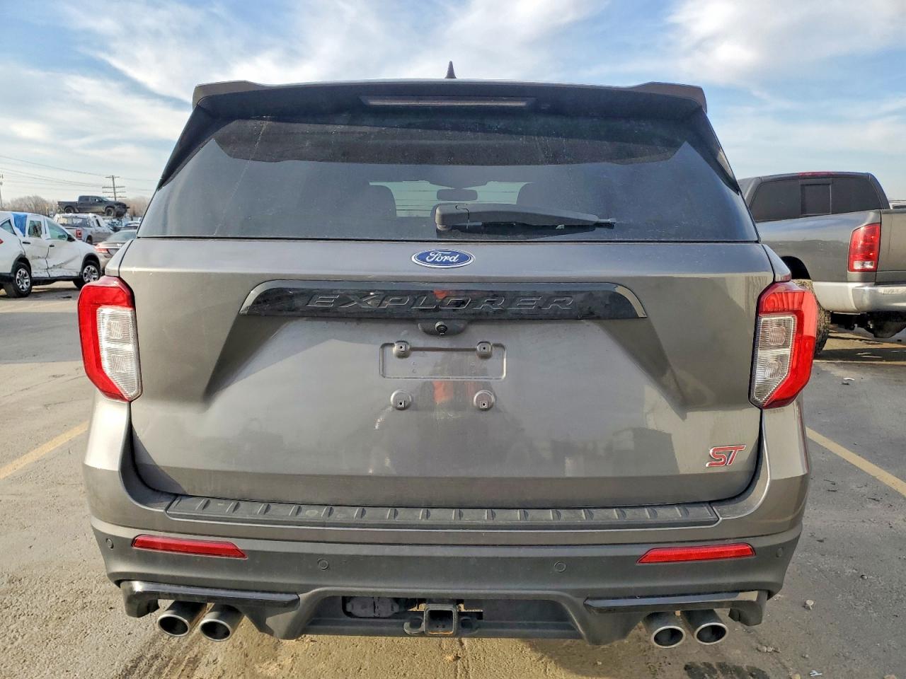 2021 FORD EXPLORER ST photo 6