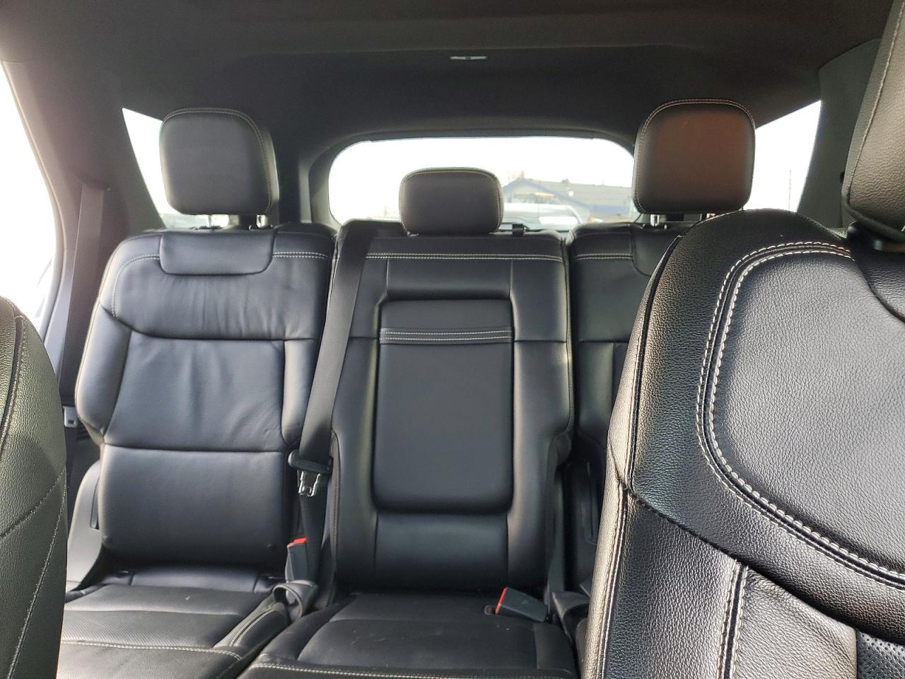 2021 FORD EXPLORER ST photo 10