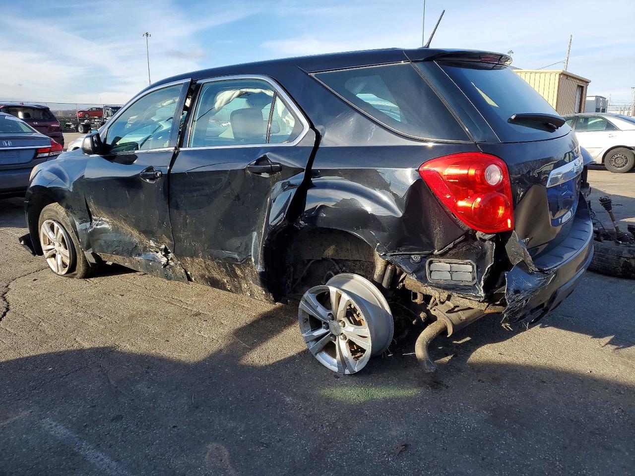 2014 CHEVROLET EQUINOX LS photo 2