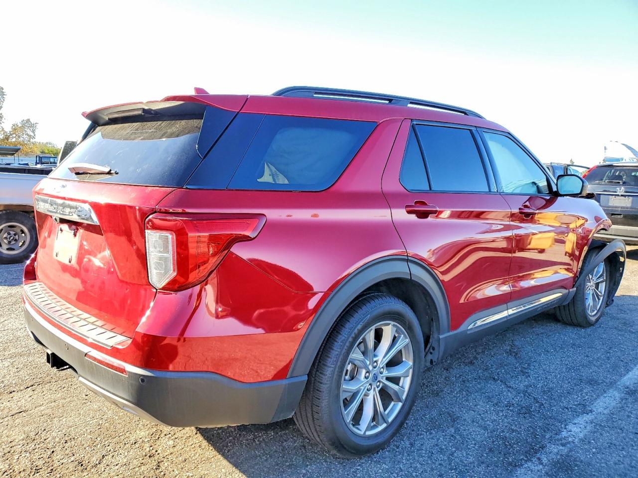2020 FORD EXPLORER XLT photo 7