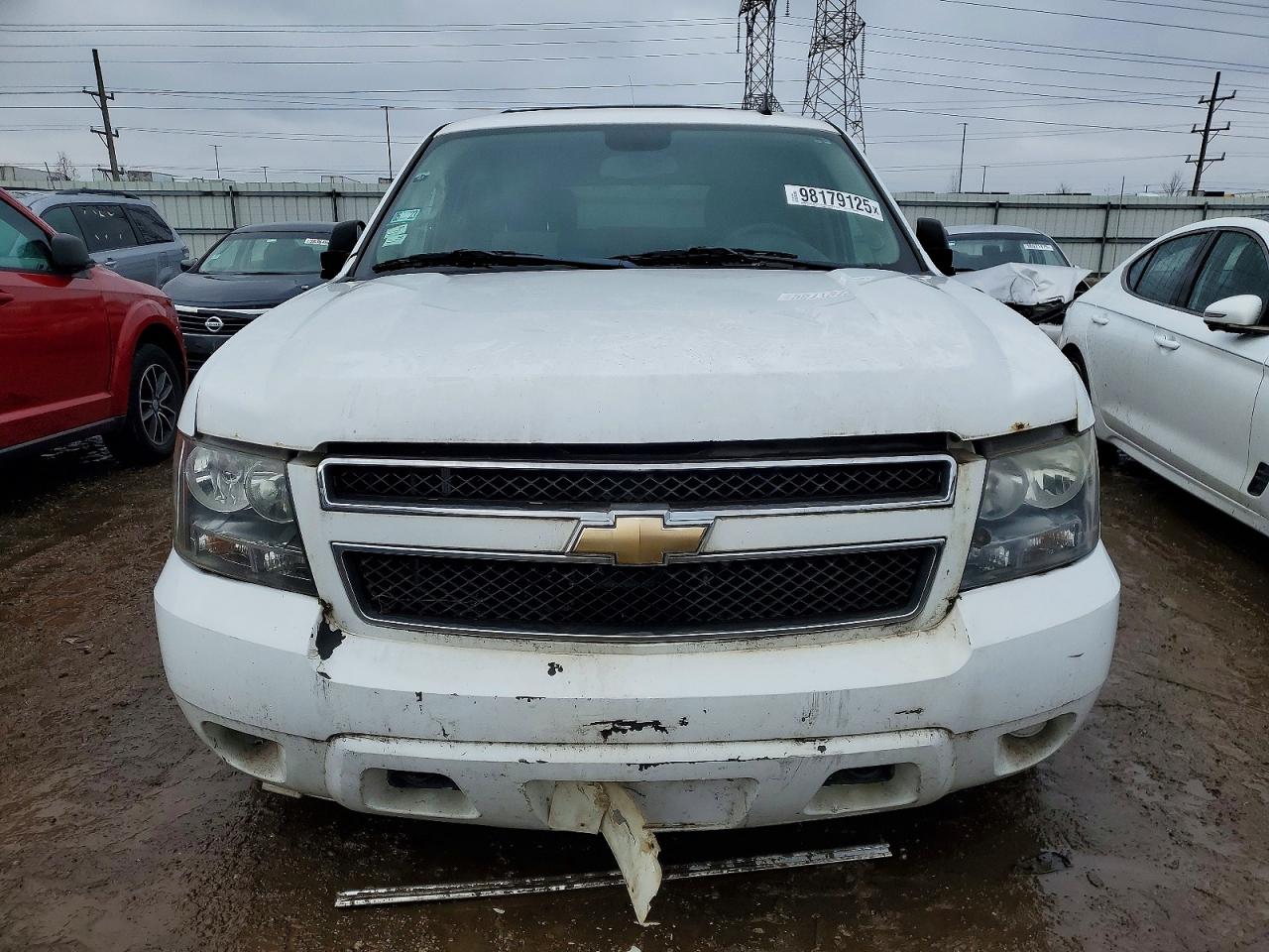2011 CHEVROLET TAHOE K1500 LS photo 5